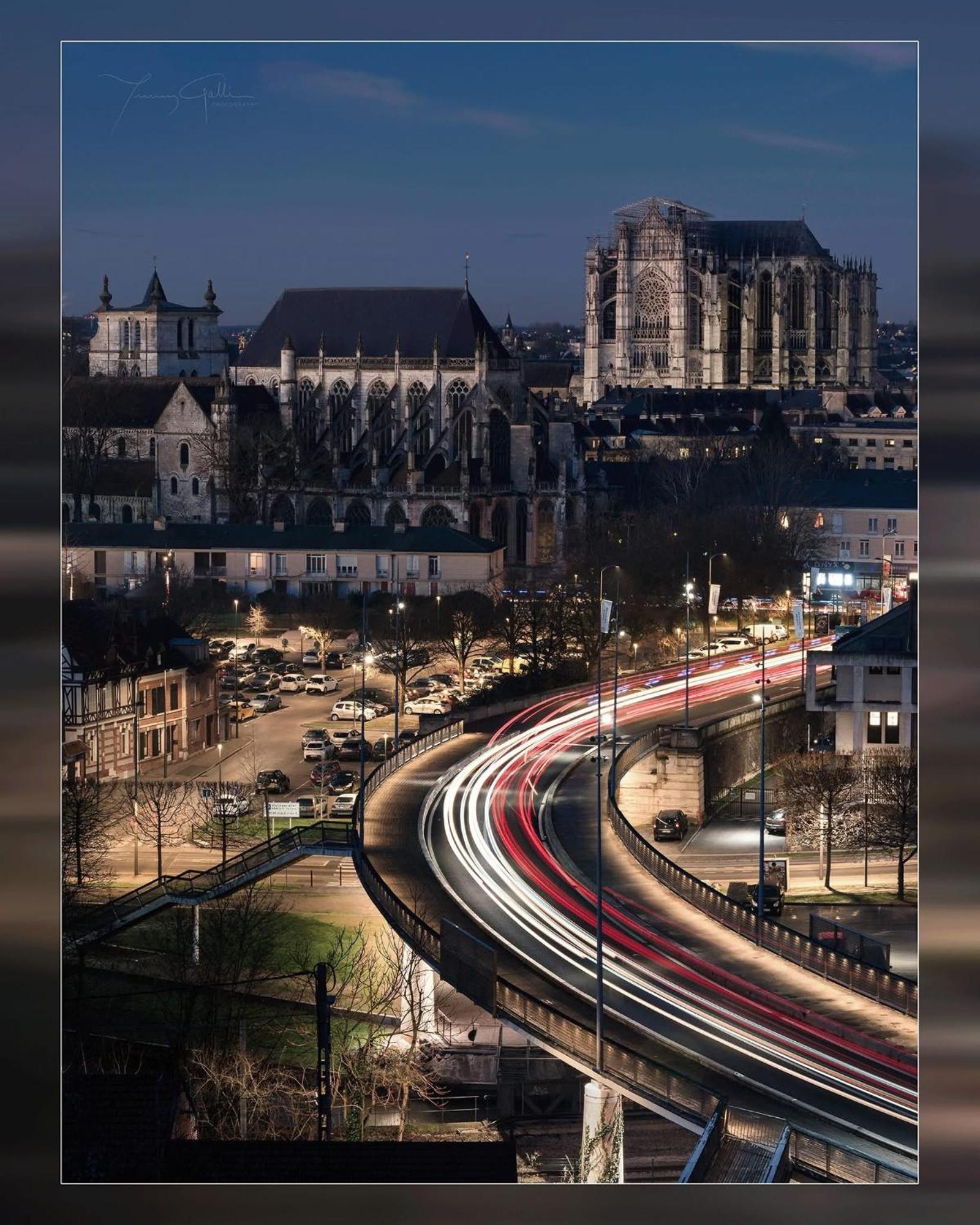Location Appartement Beauvais Eksteriør billede